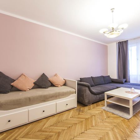 Modern Central Apartment Dlouha Прага Екстериор снимка